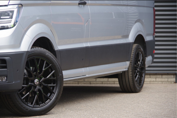 Volkswagen Crafter 35 2.0 TDI L3H3 75 EDITION 177PK AUT. LED, LEDER, TREKHAAK, ERGO ACTIVE GEVEERDE STOEL, STUURVERWARMING, STOELVERWARMING, VOORRU