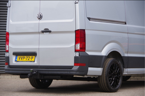 Volkswagen Crafter 35 2.0 TDI L3H3 75 EDITION 177PK AUT. LED, LEDER, TREKHAAK, ERGO ACTIVE GEVEERDE STOEL, STUURVERWARMING, STOELVERWARMING, VOORRU