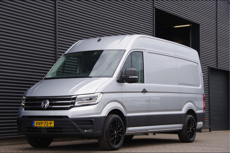 Volkswagen Crafter 35 2.0 TDI L3H3 75 EDITION 177PK AUT. LED, LEDER, TREKHAAK, ERGO ACTIVE GEVEERDE STOEL, STUURVERWARMING, STOELVERWARMING, VOORRU