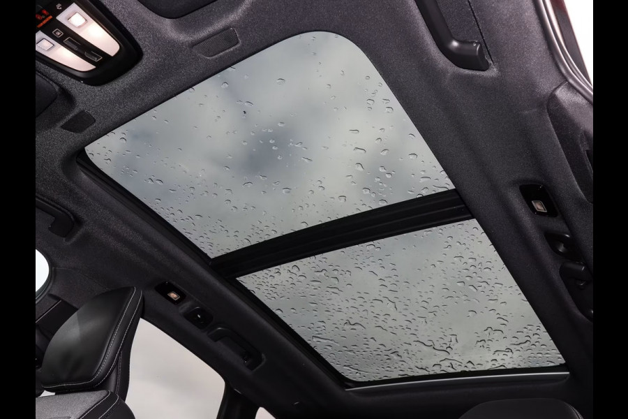 Volvo XC60 2.0 T8 Plug-in hybrid AWD Plus Bright (335kW/455PK) LUCHTV, PANO, TREKH, 21-inch LMV ** Ex VOLVO - 21k Onder NP ** ** INFORMEER OOK NAAR ONZE AANTREKKELIJKE FINANCIAL-LEASE TARIEVEN **