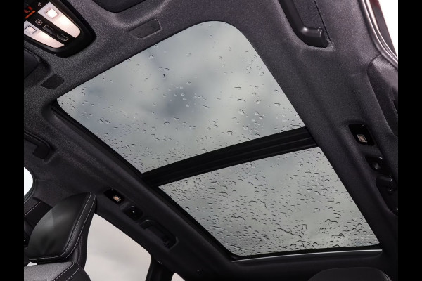 Volvo XC60 2.0 T8 Plug-in hybrid AWD Plus Bright (335kW/455PK) LUCHTV, PANO, TREKH, 21-inch LMV ** Ex VOLVO - 21k Onder NP ** ** INFORMEER OOK NAAR ONZE AANTREKKELIJKE FINANCIAL-LEASE TARIEVEN **