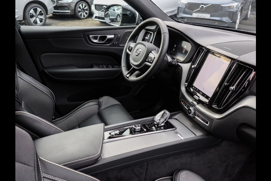Volvo XC60 2.0 T8 Plug-in hybrid AWD Plus Bright (335kW/455PK) LUCHTV, PANO, TREKH, 21-inch LMV ** Ex VOLVO - 21k Onder NP ** ** INFORMEER OOK NAAR ONZE AANTREKKELIJKE FINANCIAL-LEASE TARIEVEN **