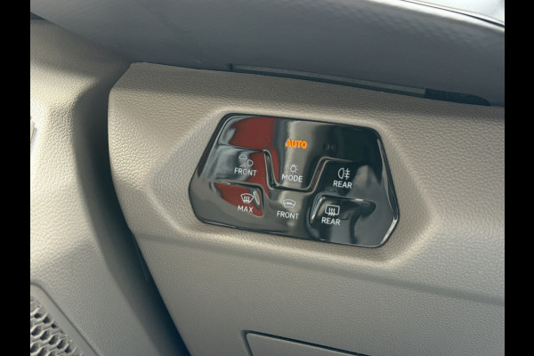 Volkswagen Multivan 1.4 eHybrid L2H1 Energetic | 360 Camera | Stoel/Stuurverwarming | IQ Light | Panoramadak | Apple Carplay | Keyless Entry/Go