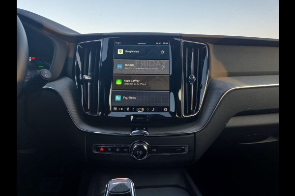 Volvo XC60 2.0 T8 Plug-in hybrid AWD Plus Dark (335kW/455PK) ** PANORAMA, ACC, VERW. ST, 21-inch LMV ** 1e EIG - UNFALLFREI ** ** INFORMEER OOK NAAR ONZE AANTREKKELIJKE FINANCIAL-LEASE TARIEVEN **