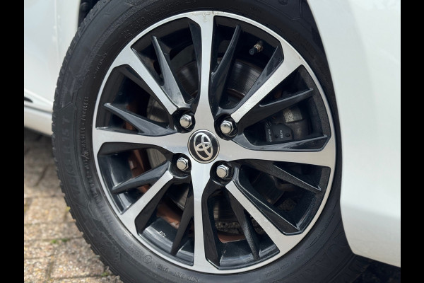 Toyota Yaris 1.5 Hybrid Design Sport 2018 AUT NAVI AIRCO NAP