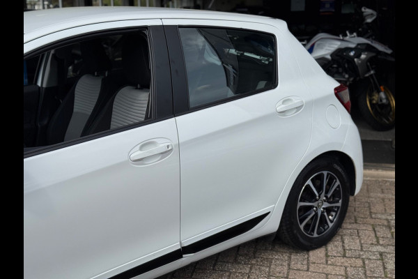 Toyota Yaris 1.5 Hybrid Design Sport 2018 AUT NAVI AIRCO NAP