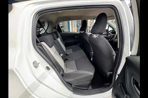 Toyota Yaris 1.5 Hybrid Design Sport 2018 AUT NAVI AIRCO NAP