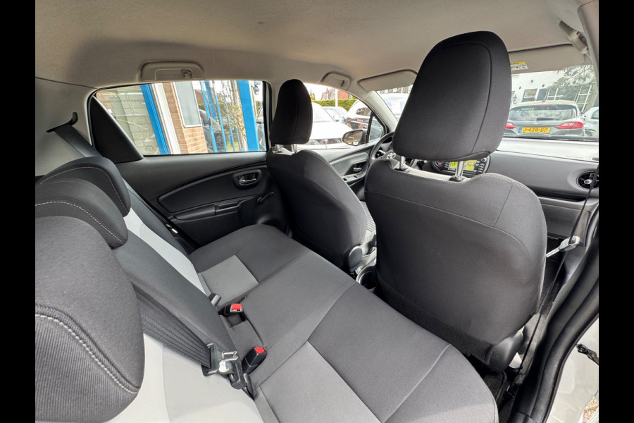 Toyota Yaris 1.5 Hybrid Design Sport 2018 AUT NAVI AIRCO NAP