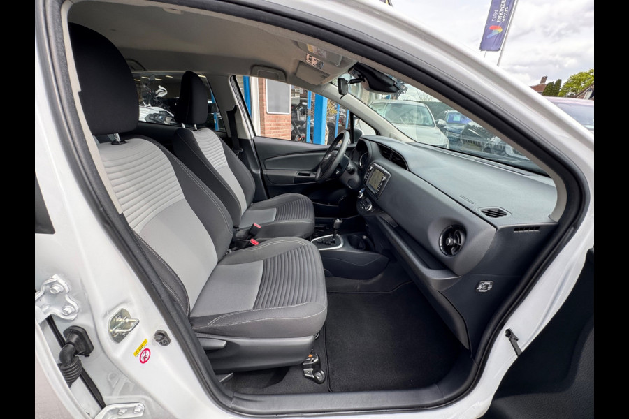 Toyota Yaris 1.5 Hybrid Design Sport 2018 AUT NAVI AIRCO NAP