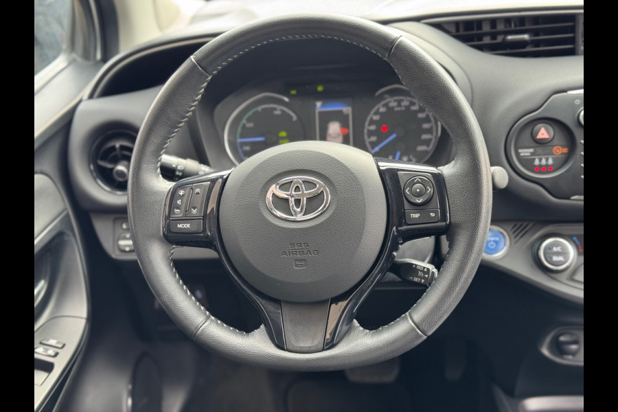 Toyota Yaris 1.5 Hybrid Design Sport 2018 AUT NAVI AIRCO NAP