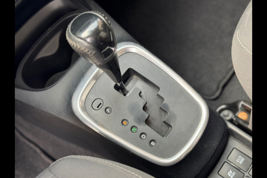 Toyota Yaris 1.5 Hybrid Design Sport 2018 AUT NAVI AIRCO NAP