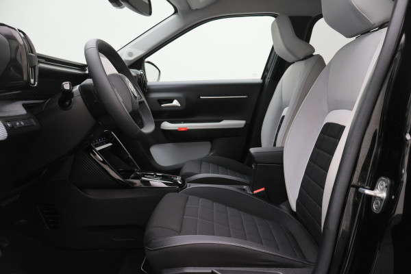 Citroën ë-C3 Max 113pk 44 kWh Leder/Stof, Virtual Cockpit, Climate, Cruise, Camera, Apple Carplay, PDC, 17''