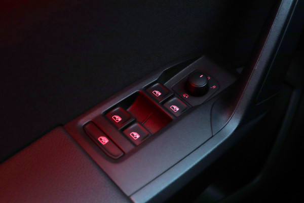 Seat Ibiza 1.0 TSI FR Business Intense, Climate Control, Carplay, Navigatie