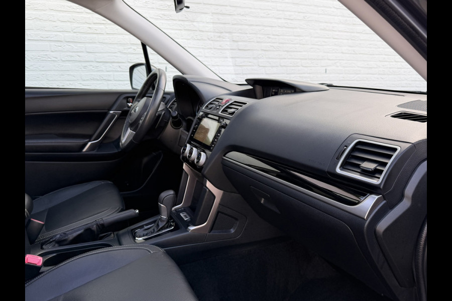 Subaru Forester 2.0 Premium Automaat Trekhaak Clima Cruise Camera Leder Memory Seats Panorama Navigatie