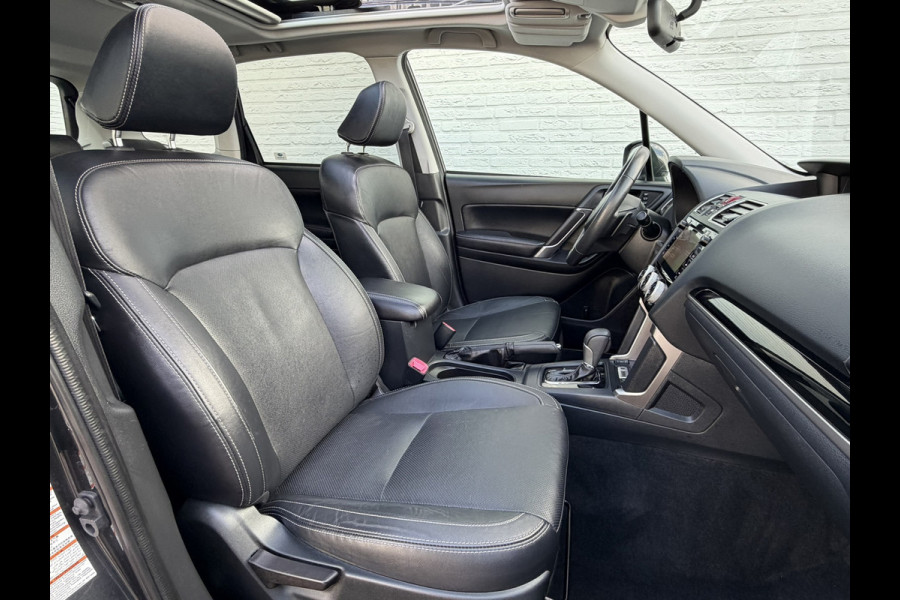 Subaru Forester 2.0 Premium Automaat Trekhaak Clima Cruise Camera Leder Memory Seats Panorama Navigatie