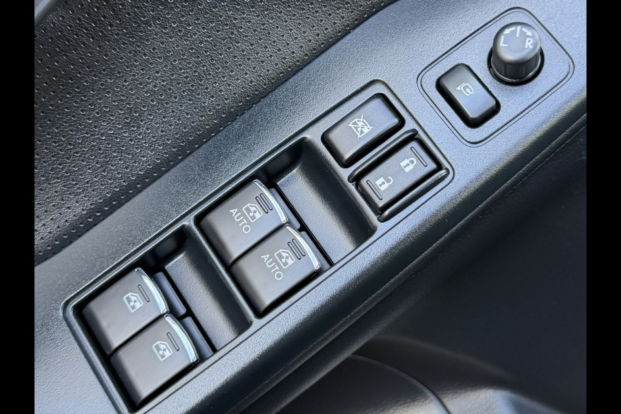 Subaru Forester 2.0 Premium Automaat Trekhaak Clima Cruise Camera Leder Memory Seats Panorama Navigatie