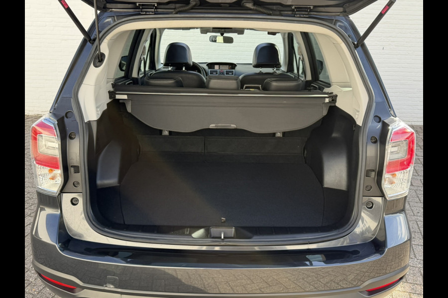 Subaru Forester 2.0 Premium Automaat Trekhaak Clima Cruise Camera Leder Memory Seats Panorama Navigatie