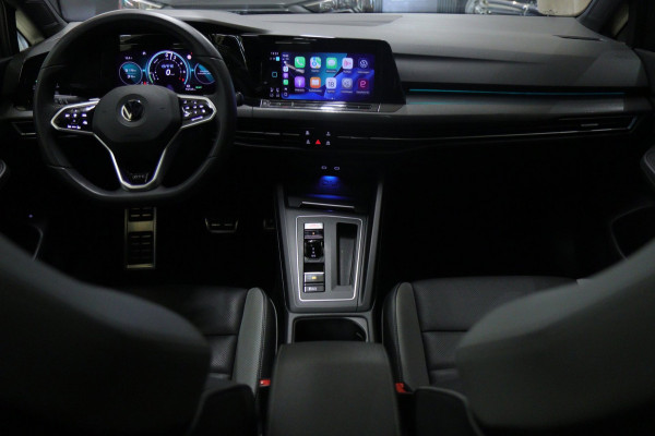 Volkswagen Golf 1.4 eHybrid GTE /PANO/HUD/IQLIGHT/CAM/CARPLAY/MEM/KEYLESS/VOL
