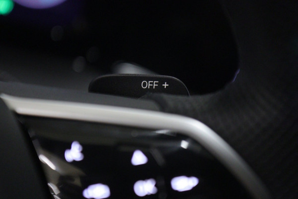 Volkswagen Golf 1.4 eHybrid GTE /PANO/HUD/IQLIGHT/CAM/CARPLAY/MEM/KEYLESS/VOL