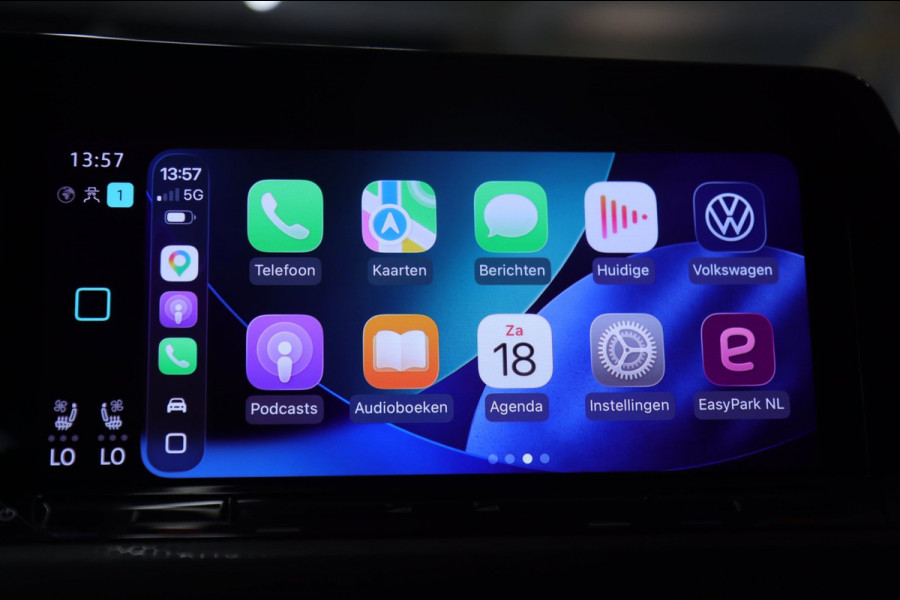 Volkswagen Golf 1.4 eHybrid GTE /PANO/HUD/IQLIGHT/CAM/CARPLAY/MEM/KEYLESS/VOL