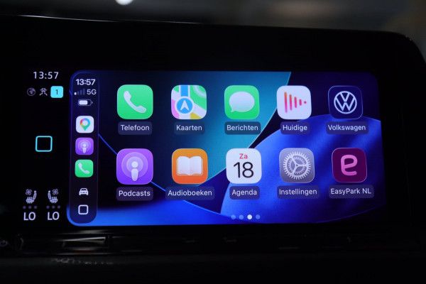 Volkswagen Golf 1.4 eHybrid GTE /PANO/HUD/IQLIGHT/CAM/CARPLAY/MEM/KEYLESS/VOL