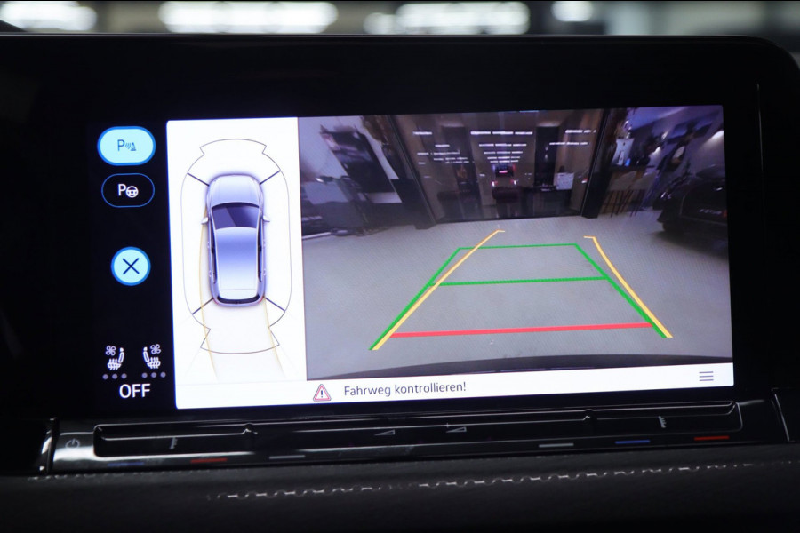 Volkswagen Golf 1.4 eHybrid GTE /PANO/HUD/IQLIGHT/CAM/CARPLAY/MEM/KEYLESS/VOL