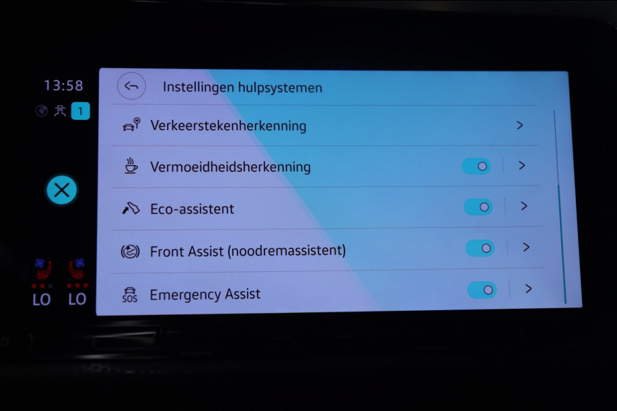 Volkswagen Golf 1.4 eHybrid GTE /PANO/HUD/IQLIGHT/CAM/CARPLAY/MEM/KEYLESS/VOL