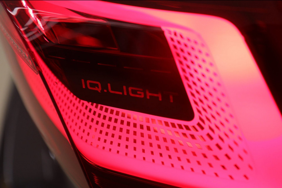 Volkswagen Golf 1.4 eHybrid GTE /PANO/HUD/IQLIGHT/CAM/CARPLAY/MEM/KEYLESS/VOL