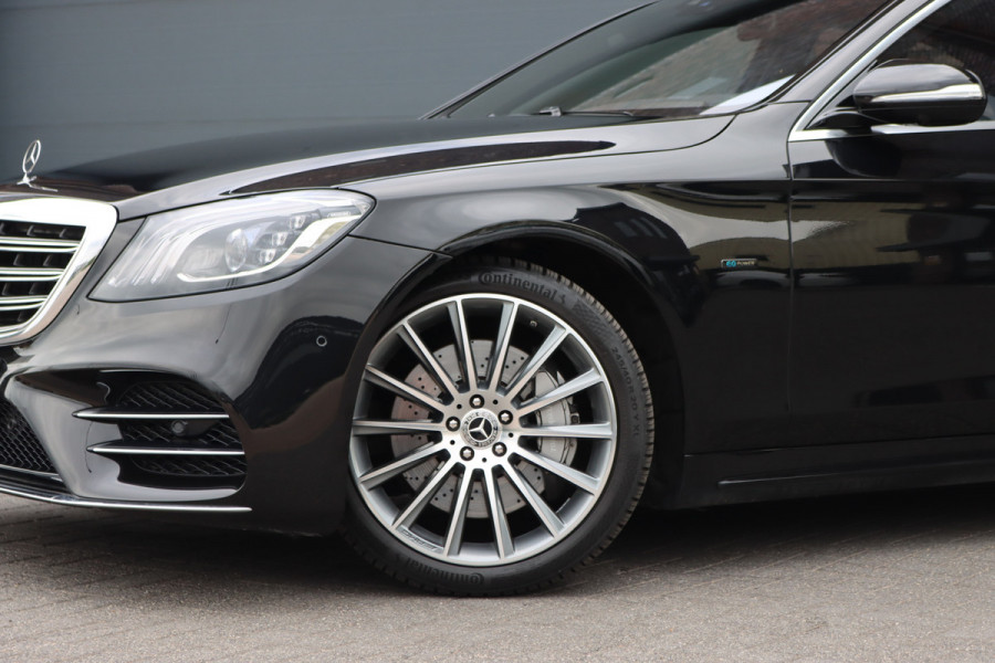 Mercedes-Benz S-Klasse 560 e Lang AMG Line | Luchtvering | Distronic+ | Massage | Stoelventilatie | Panoramadak | Multibeam LED | Soft-Close | Keyless Go | HUD | Apple Carplay |