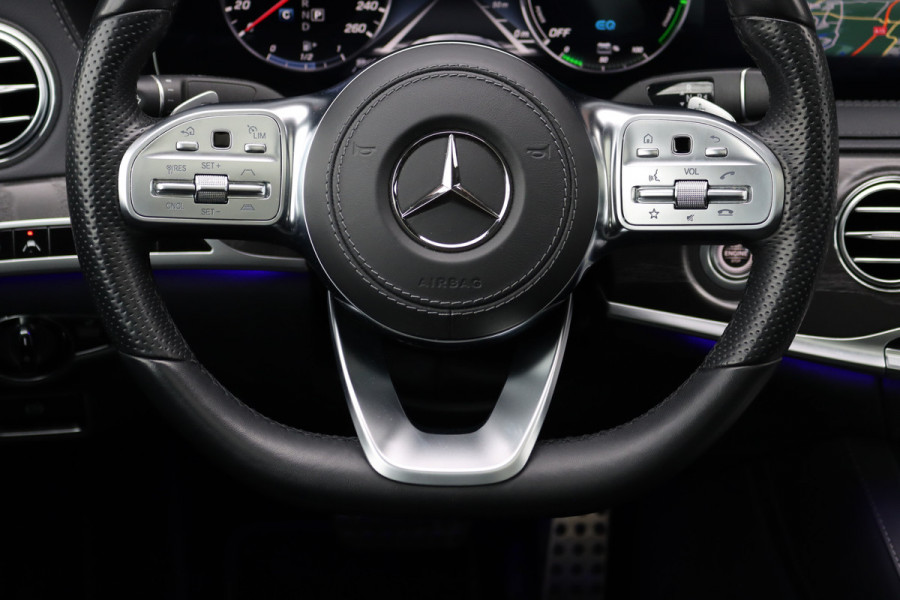 Mercedes-Benz S-Klasse 560 e Lang AMG Line | Luchtvering | Distronic+ | Massage | Stoelventilatie | Panoramadak | Multibeam LED | Soft-Close | Keyless Go | HUD | Apple Carplay |