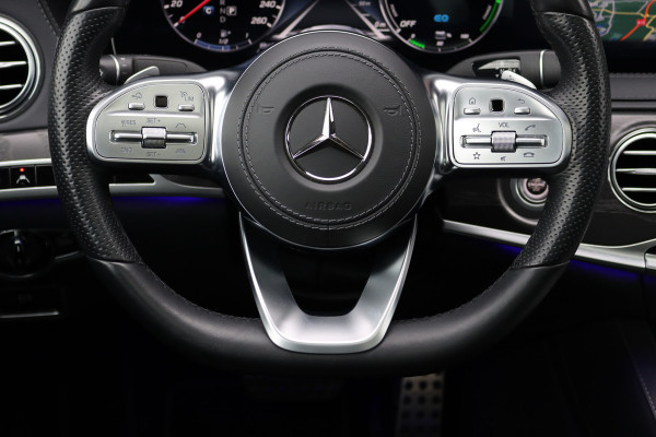 Mercedes-Benz S-Klasse 560 e Lang AMG Line | Luchtvering | Distronic+ | Massage | Stoelventilatie | Panoramadak | Multibeam LED | Soft-Close | Keyless Go | HUD | Apple Carplay |
