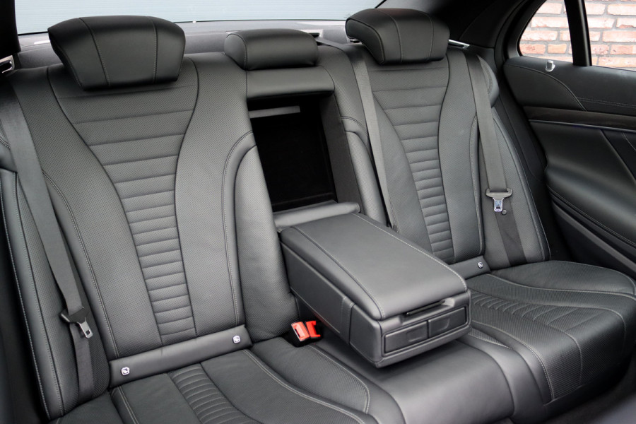 Mercedes-Benz S-Klasse 560 e Lang AMG Line | Luchtvering | Distronic+ | Massage | Stoelventilatie | Panoramadak | Multibeam LED | Soft-Close | Keyless Go | HUD | Apple Carplay |