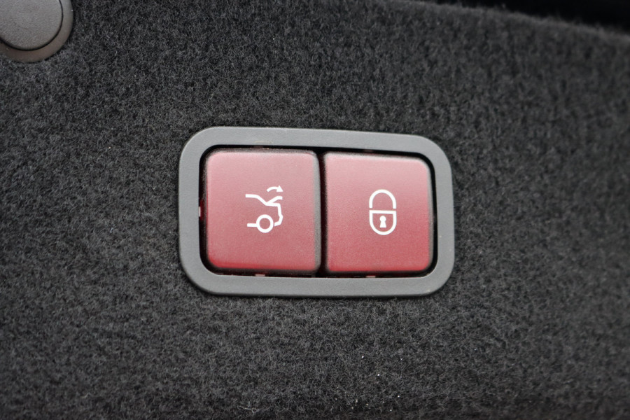 Mercedes-Benz S-Klasse 560 e Lang AMG Line | Luchtvering | Distronic+ | Massage | Stoelventilatie | Panoramadak | Multibeam LED | Soft-Close | Keyless Go | HUD | Apple Carplay |