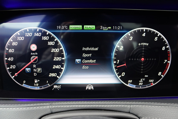 Mercedes-Benz S-Klasse 560 e Lang AMG Line | Luchtvering | Distronic+ | Massage | Stoelventilatie | Panoramadak | Multibeam LED | Soft-Close | Keyless Go | HUD | Apple Carplay |