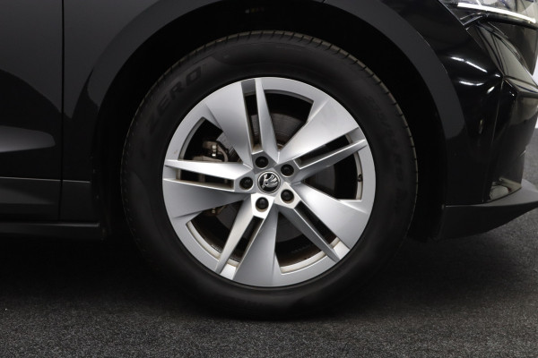 Škoda ENYAQ iV 60, Trekhaak, Carplay, Keyless