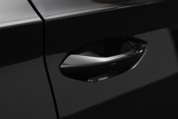 Škoda ENYAQ iV 60, Trekhaak, Carplay, Keyless