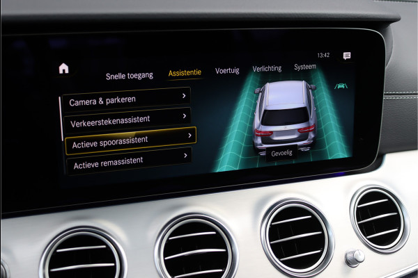 Mercedes-Benz E-Klasse Estate 300 de Premium+ AMG Line | Distronic+ | Panoramadak | Burmester | Memory | Keyless Go | Leder | Rijassistentiepakket+ | High Perf. LED |