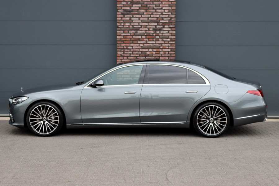 Mercedes-Benz S-Klasse 580 e 4MATIC Lang | Luchtvering | Achterasbesturing | Distronic+ | Chauffeurspakket | Stoelventilatie | Massage | Stoelventilatie V+A | HUD | Exclusiefpakket | Zonweringpakket | Vlakkenverwarming |