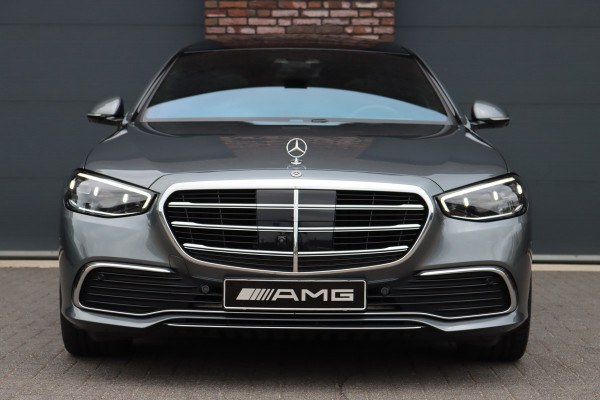 Mercedes-Benz S-Klasse 580 e 4MATIC Lang | Luchtvering | Achterasbesturing | Distronic+ | Chauffeurspakket | Stoelventilatie | Massage | Stoelventilatie V+A | HUD | Exclusiefpakket | Zonweringpakket | Vlakkenverwarming |