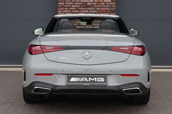 Mercedes-Benz CLE Cabriolet 200 AMG Line | Memory | Distronic | Airscarf | Verwarmd Stuurwiel | Camera | Keyless Go | Dodehoekassistent | Stoelverwarming | Nightpakket |