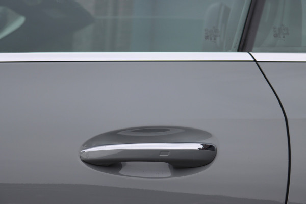 Mercedes-Benz CLE Cabriolet 200 AMG Line | Memory | Distronic | Airscarf | Verwarmd Stuurwiel | Camera | Keyless Go | Dodehoekassistent | Stoelverwarming | Nightpakket |