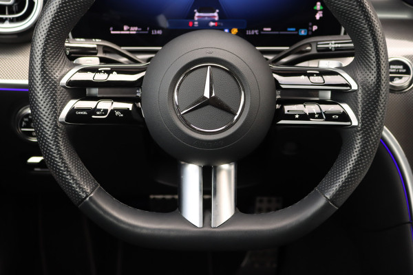 Mercedes-Benz CLE Cabriolet 200 AMG Line | Memory | Distronic | Airscarf | Verwarmd Stuurwiel | Camera | Keyless Go | Dodehoekassistent | Stoelverwarming | Nightpakket |
