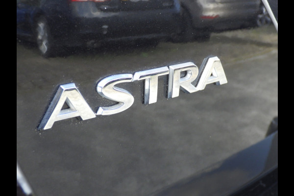 Opel Astra Sports Tourer 1.2 Edition, Trekhaak, Camera, Carplay, Cruise!