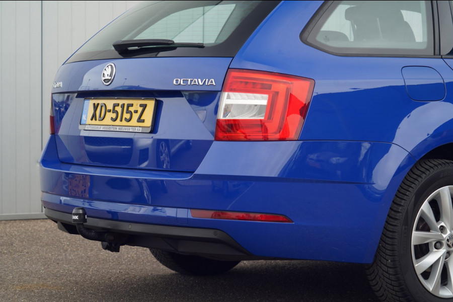 Škoda Octavia Combi 1.0 TSI Greentech Ambition Business / NL-Auto / Trekhaak / Facelift / Navi / Stoelverw.