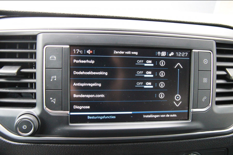 Peugeot Expert 2.0 BlueHDI 180PK automaat / DC 6 prs / Trekhaak / Camera / Dubbel Cabine