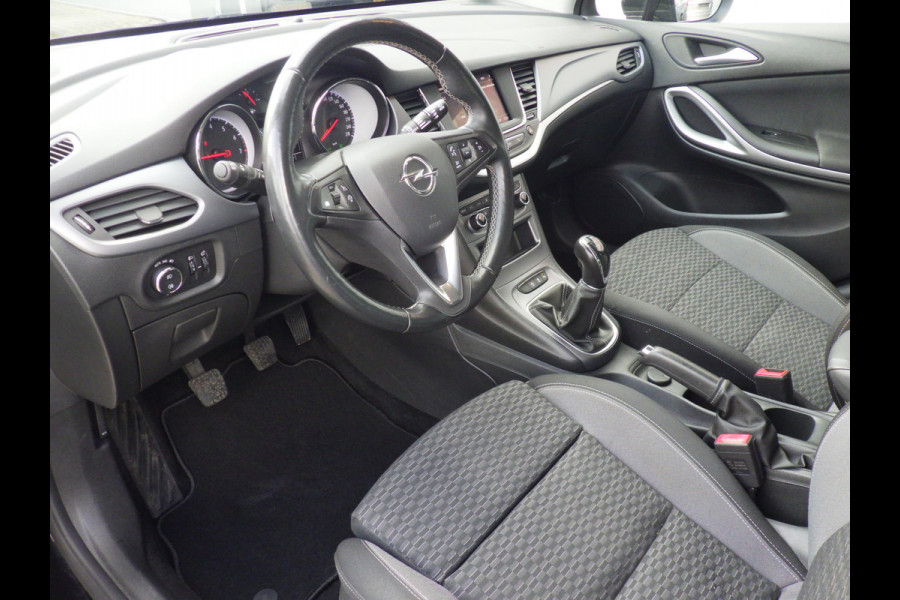 Opel Astra Sports Tourer 1.2 Edition, Trekhaak, Camera, Carplay, Cruise!