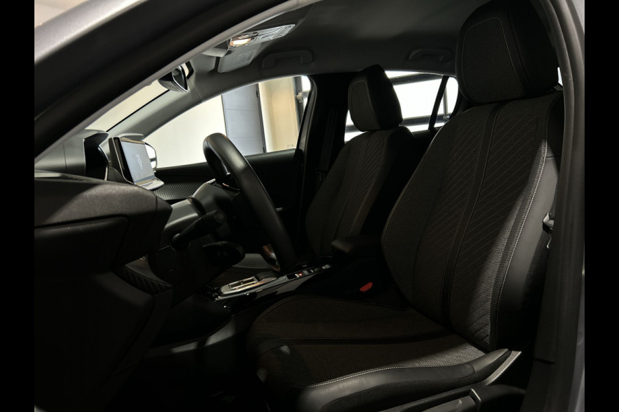 Peugeot e-208 EV Allure 50 kWh Warmtepomp | navigatie | achteruitrijcamera | SOH 99,9%