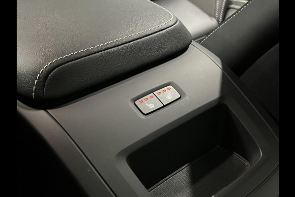 Volvo XC60 2.0 T6 Plug-in hybrid AWD Plus Dark Long range | Trekhaak | Open dak | Adapt. cruise | Stuur-/stoelverwarming | Memory | Harman/Kardon