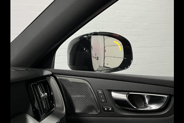 Volvo XC60 2.0 T6 Plug-in hybrid AWD Plus Dark Long range | Trekhaak | Open dak | Adapt. cruise | Stuur-/stoelverwarming | Memory | Harman/Kardon