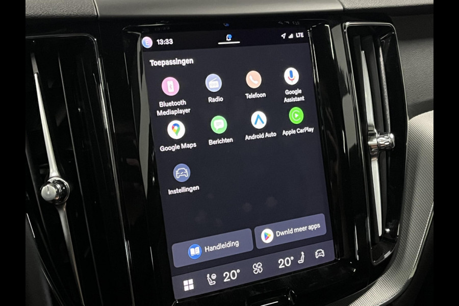 Volvo XC60 2.0 T6 Plug-in hybrid AWD Plus Dark Long range | Trekhaak | Open dak | Adapt. cruise | Stuur-/stoelverwarming | Memory | Harman/Kardon